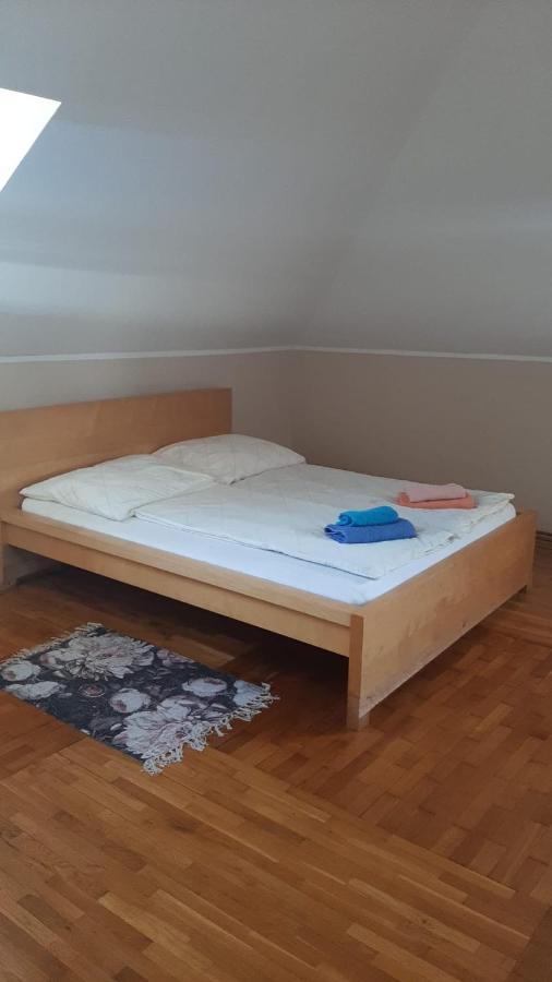 Arbeiterquartiere In Wien Donaustadt Mit Gemeinschaftskuche Und Bad - Hacklerzimmer エクステリア 写真